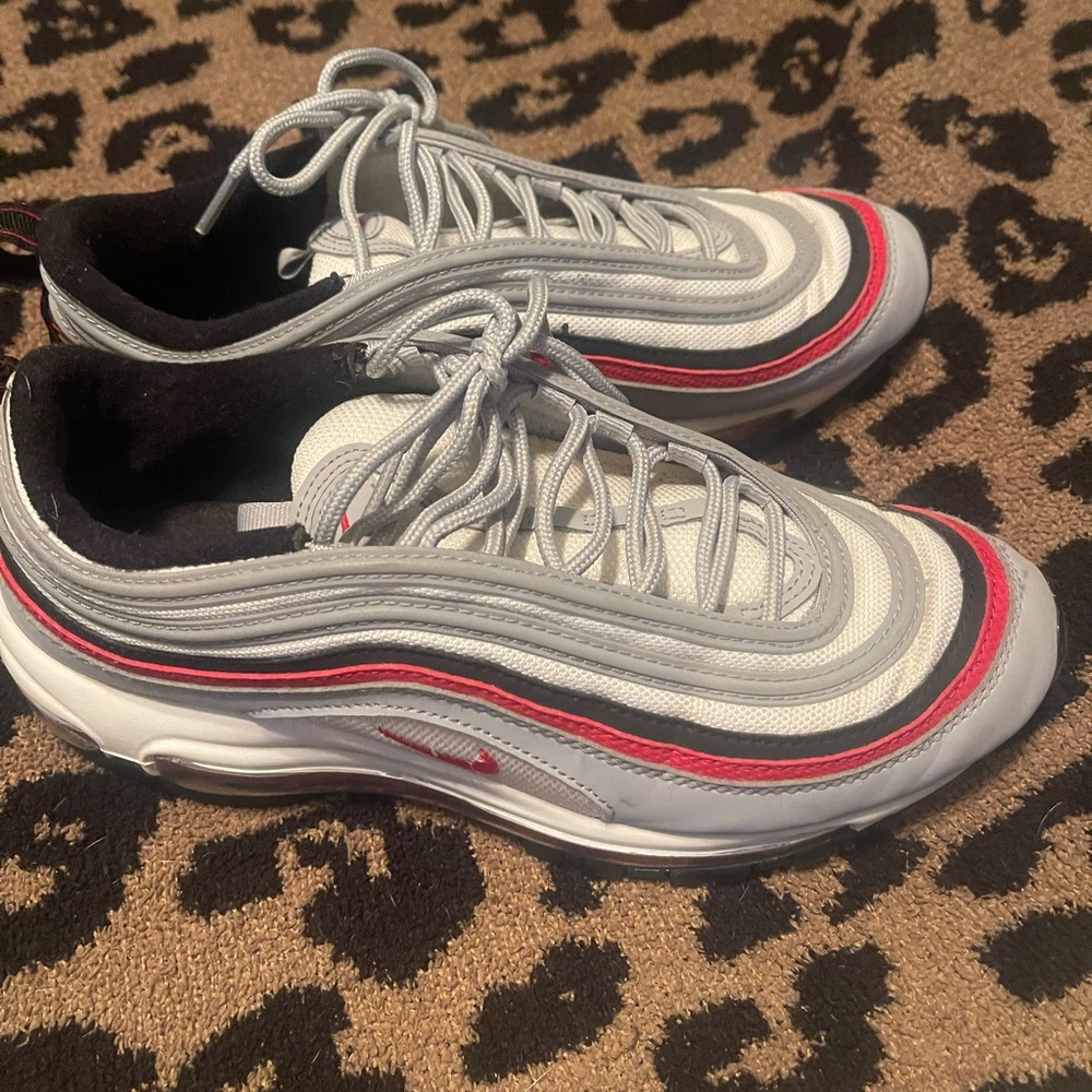 Nike Air Max sz 7Y great condition